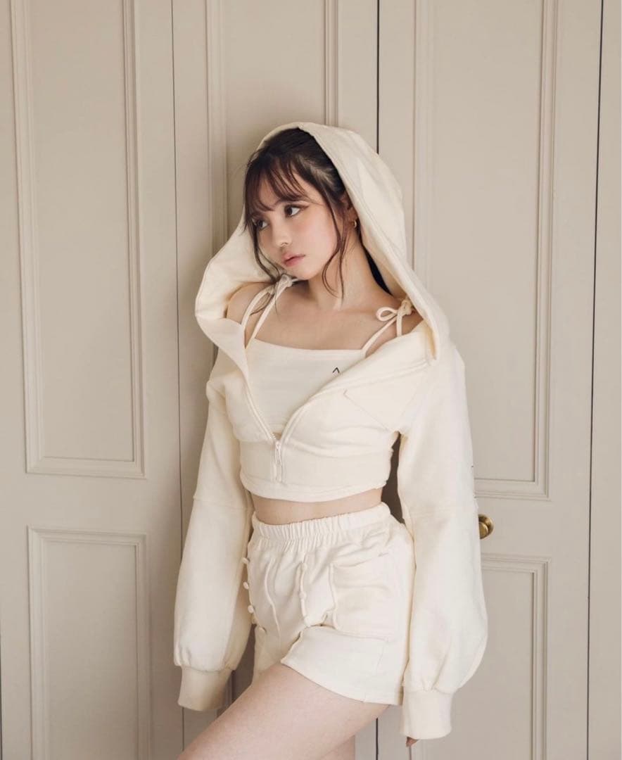 andmary ニコラフーディートップス　ニコラセットアップ　3点セット