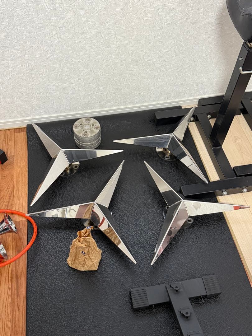 トラックパーツ