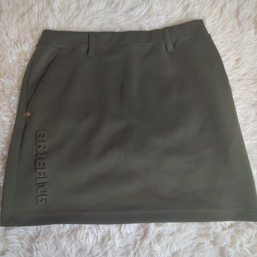 BRIEFING ゴルフ スカート カーキ 3Dロゴ 立体ロゴ S 近年モデル