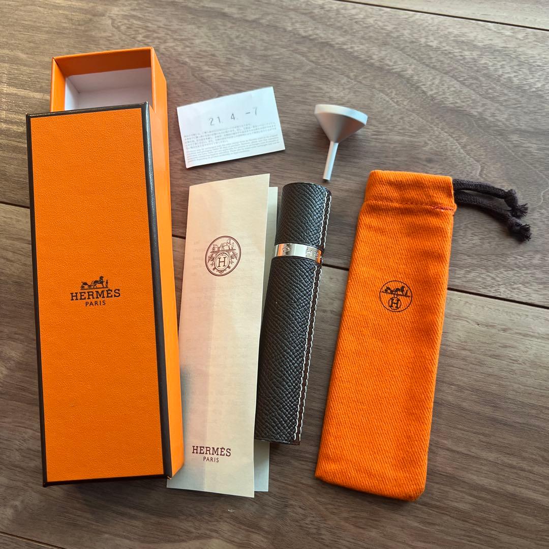 【新品】HERMES 香水ボトル 茶色