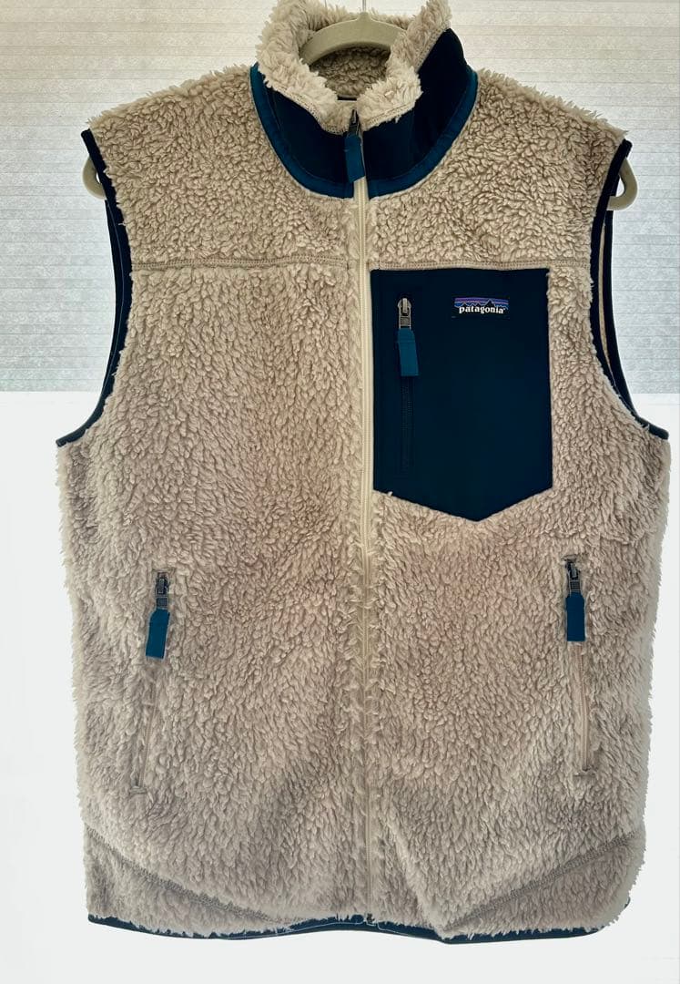 Patagonia フリース ベスト ベージュ/ネイビー