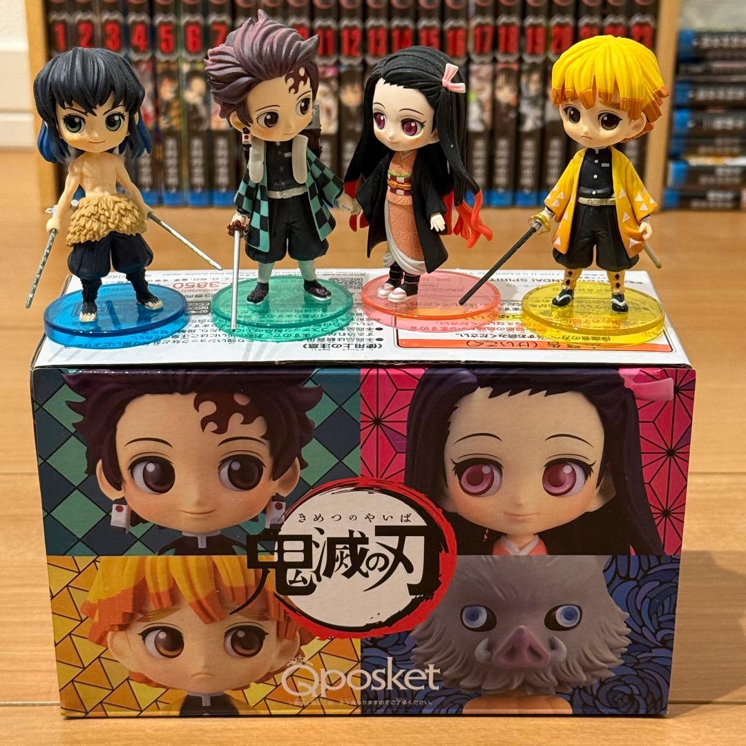 鬼滅の刃　全巻＋関連本＋映画特典＋23巻同梱版フィギュア