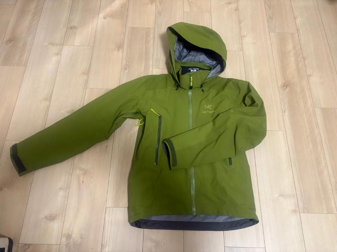 アークテリクス Arc'teryx ベータ AR ジャケット　サイズS