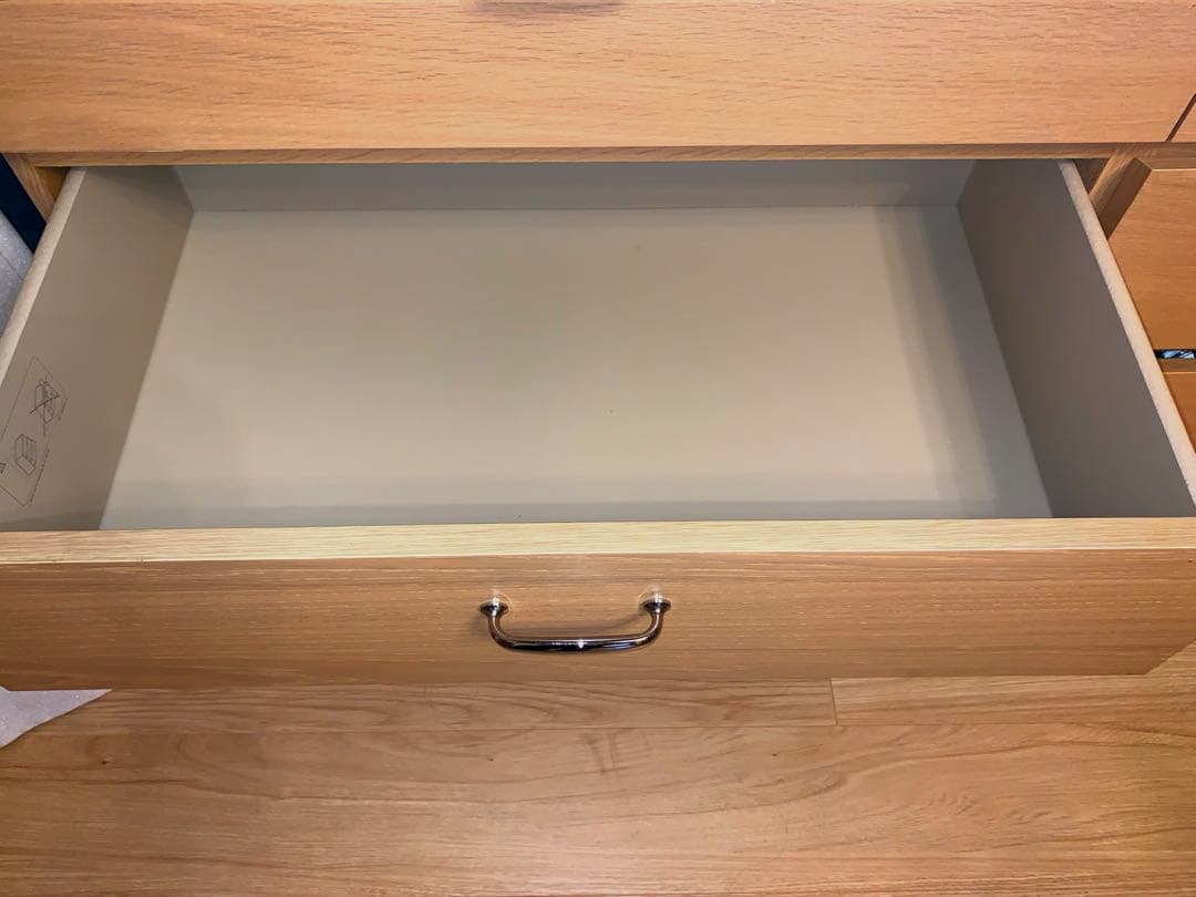 IKEAイケア引き出しMALMガラストップキャビネット チェスト