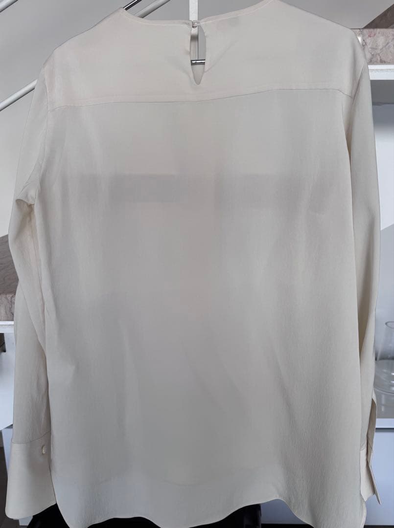 BRUNELLO CUCINELLI シルク長袖ブラウス