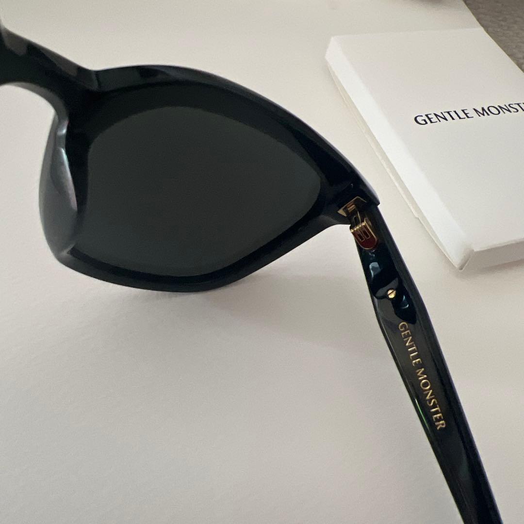 GENTLE MONSTER LOLOE ブラック サングラス 付属品付き
