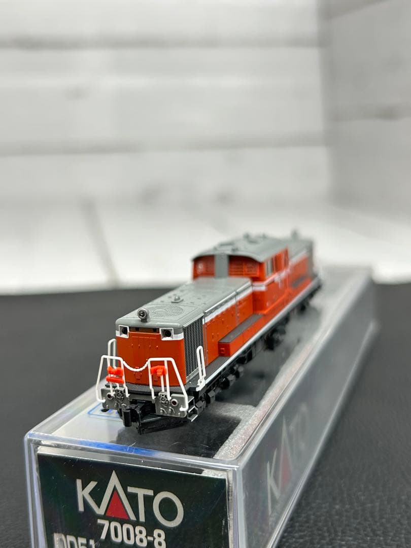 KATO 7008-8 DD51 500 中期 耐寒形（3灯形）ディーゼル機関車