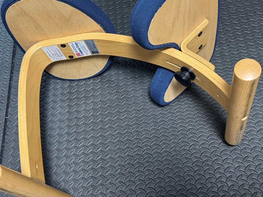 高島屋購入・子供使用・キレイ バランスチェア 学習チェア ネイビー