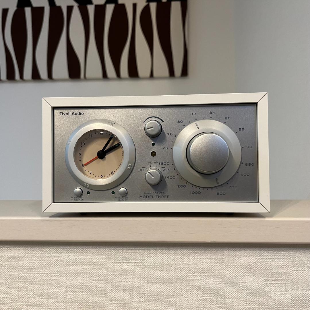 Tivoli Audio MODEL THREE 時計付きラジオ