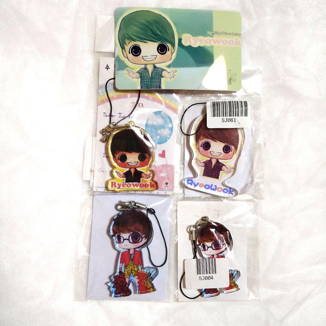 SUPER JUNIOR　リョウク　アクリルキーホルダー　セット