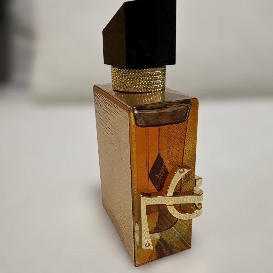 イヴサンローラン リブレオーデパルファムバニラクチュール 50ml