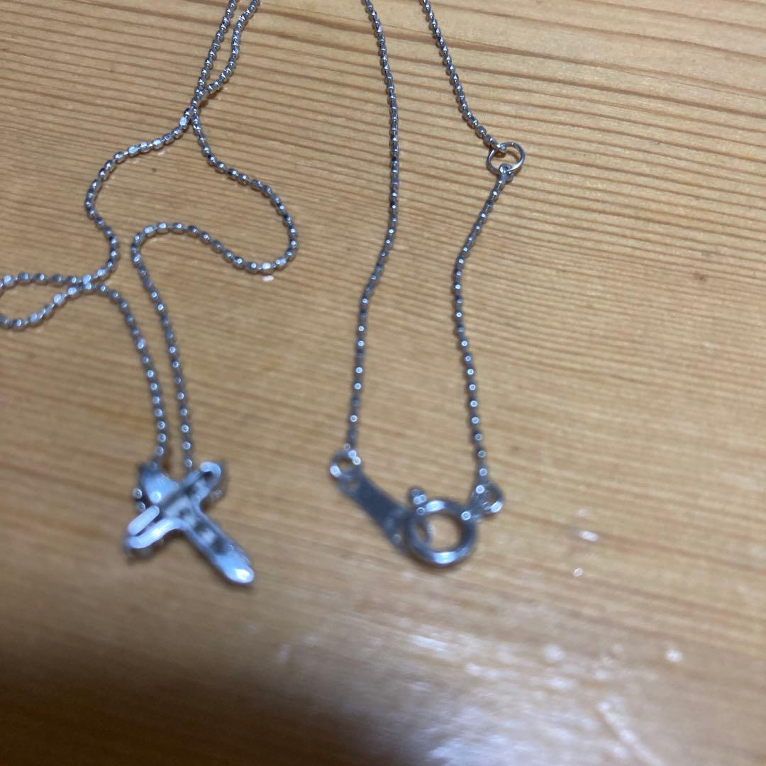 クロスネックレス
