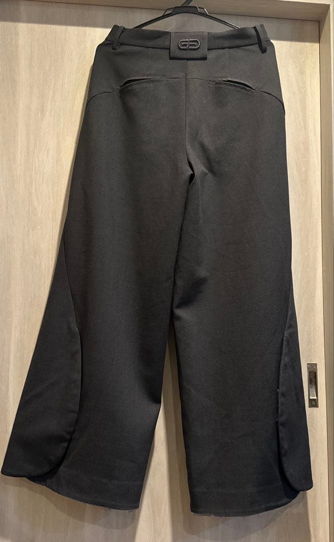GOATESSENCE side slit wide pants サイズ2
