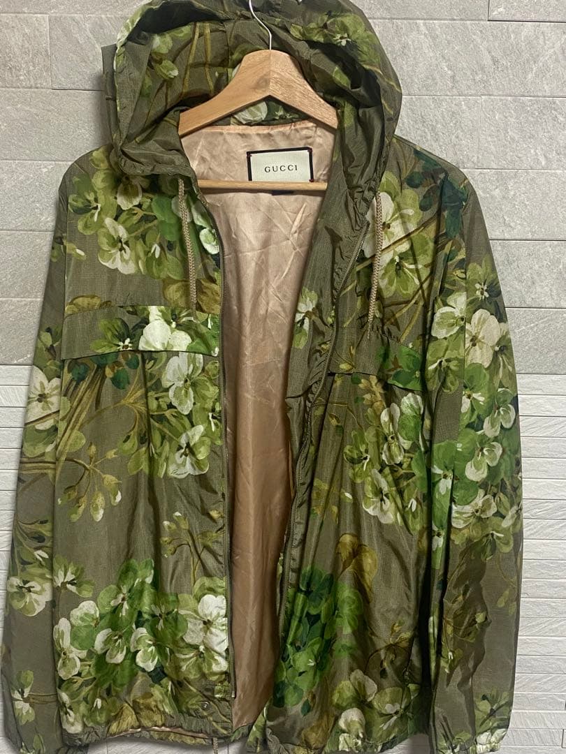 GUCCI 花柄ナイロンジャケット　フローラルプリント