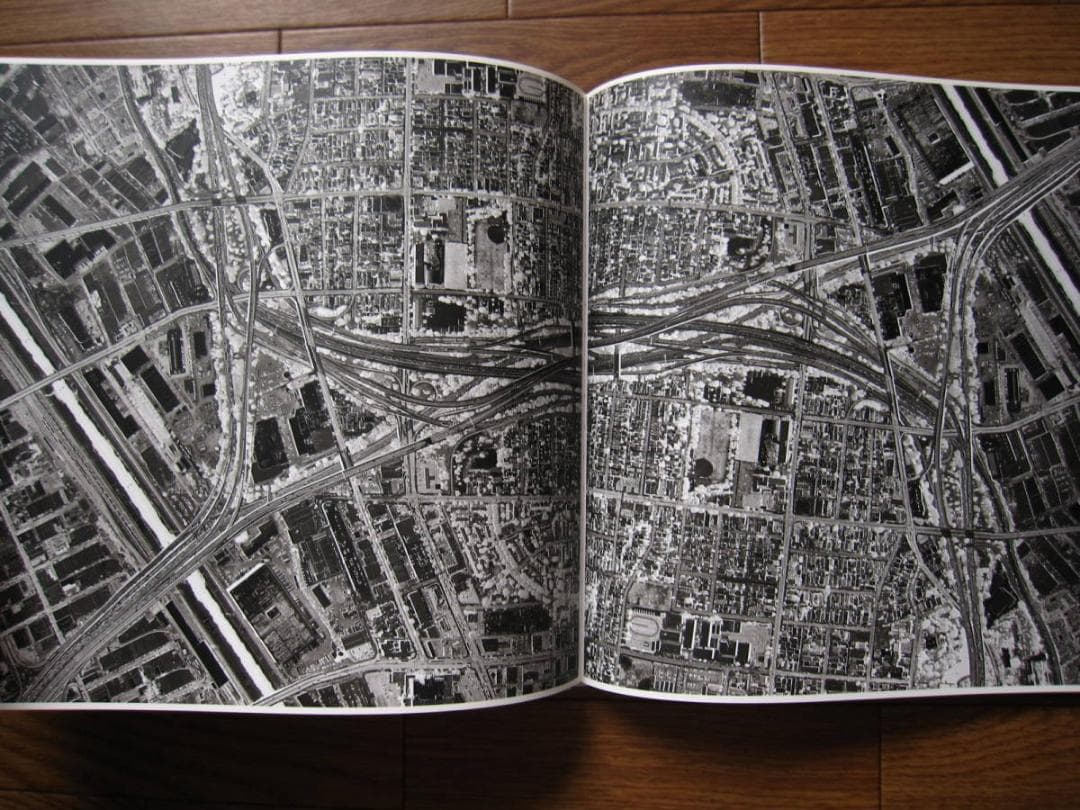 OBLIVION　David Maisel　デイビット・マイゼル