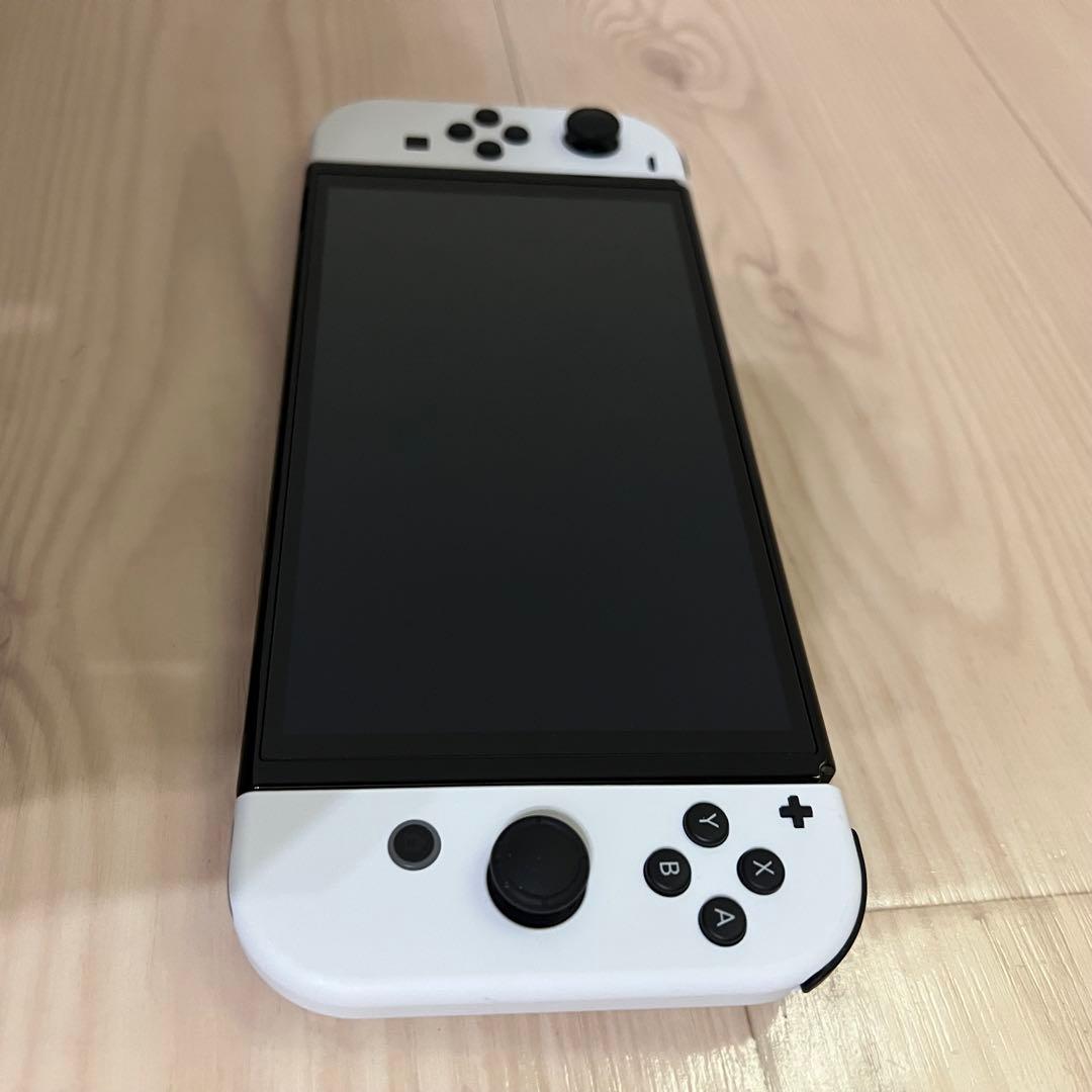 Nintendo Switch 有機ELモデル 本体＋スリムハードポーチ