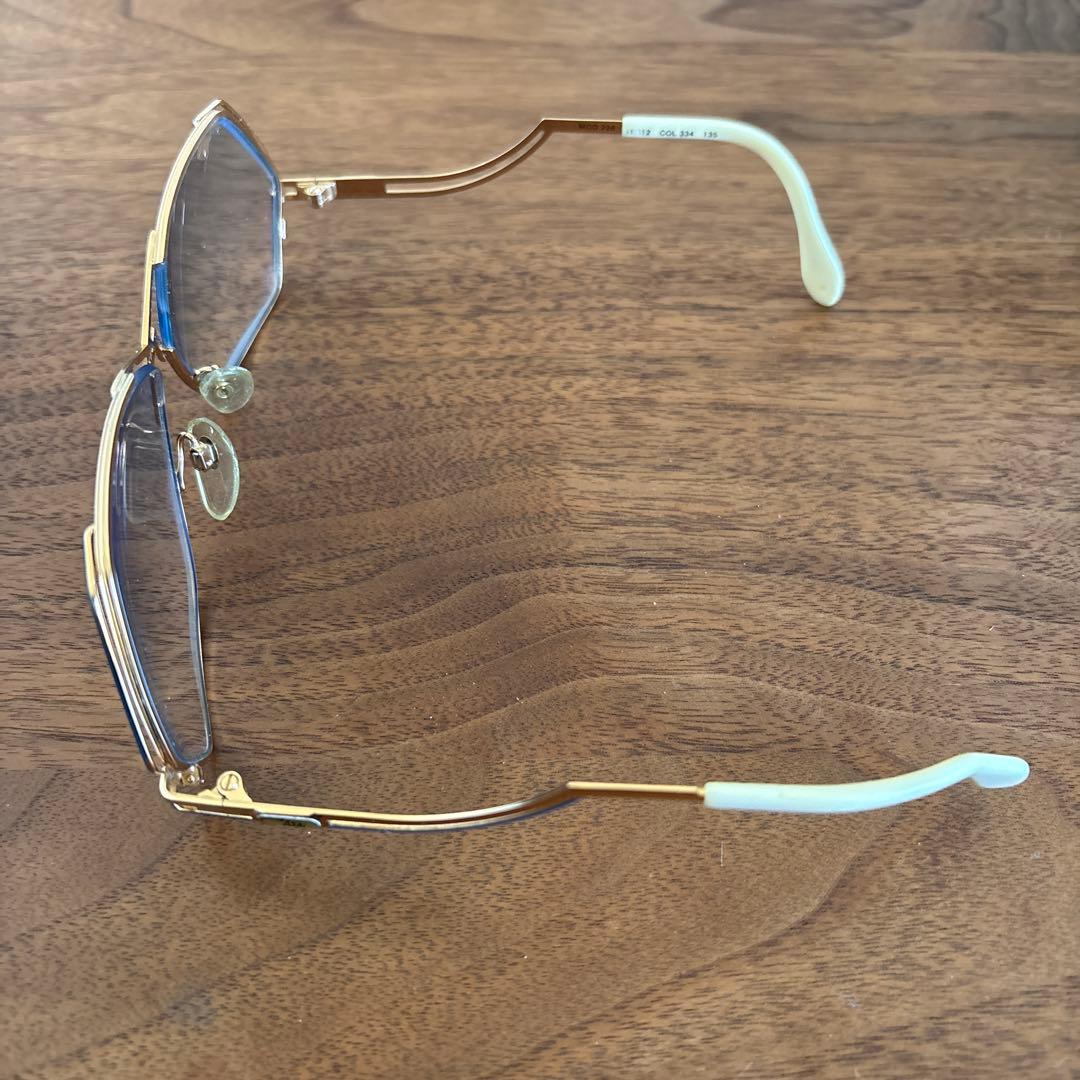 CAZAL　カザール　サングラス　スクエア　変形デザイン　MOD226