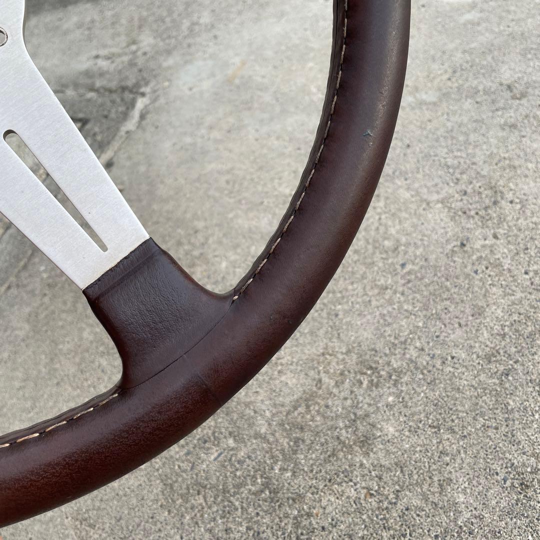 超希少！！ブラウンレザー　ナルディステアリング360mm ホーンボタンリング付き