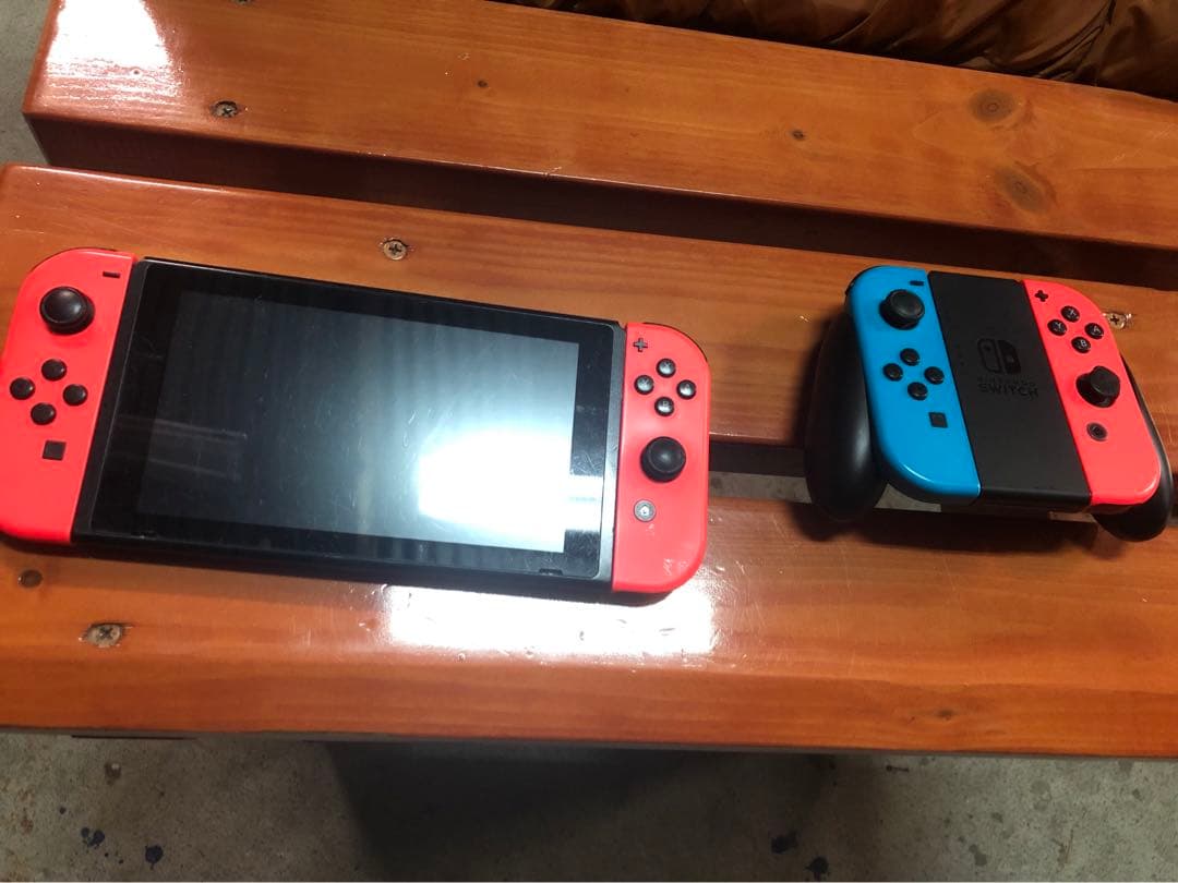 Nintendo Switch 本体 赤 青 Joy-Con ジャンク品