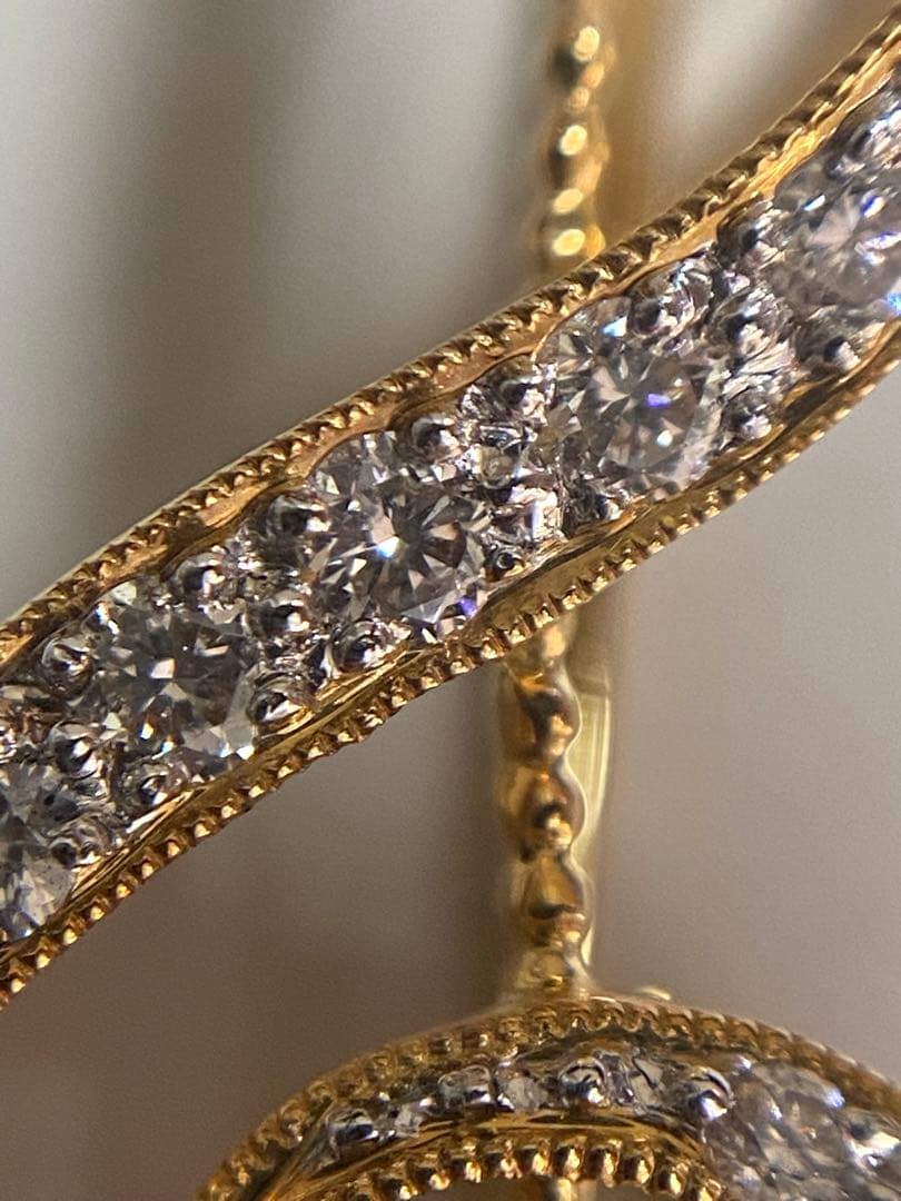 【美品】K18 音符デザイン ダイヤ ブローチ　2.6g 0.09/0.10ct