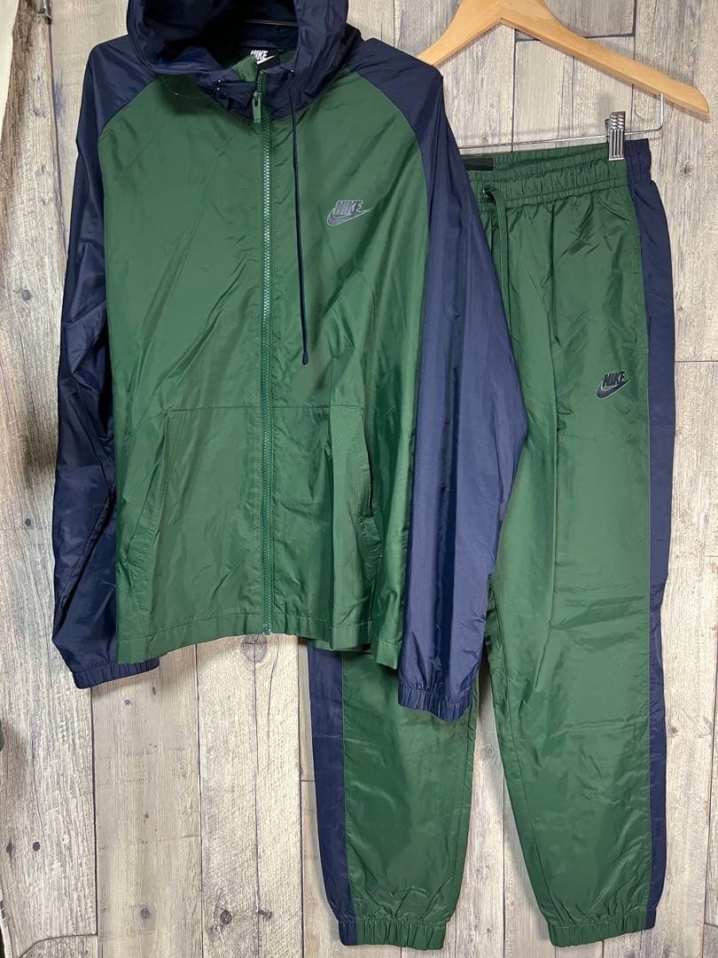 Nike ビッグスウォッシュ　ナイロンジャケット　セット アップ　ナイキ