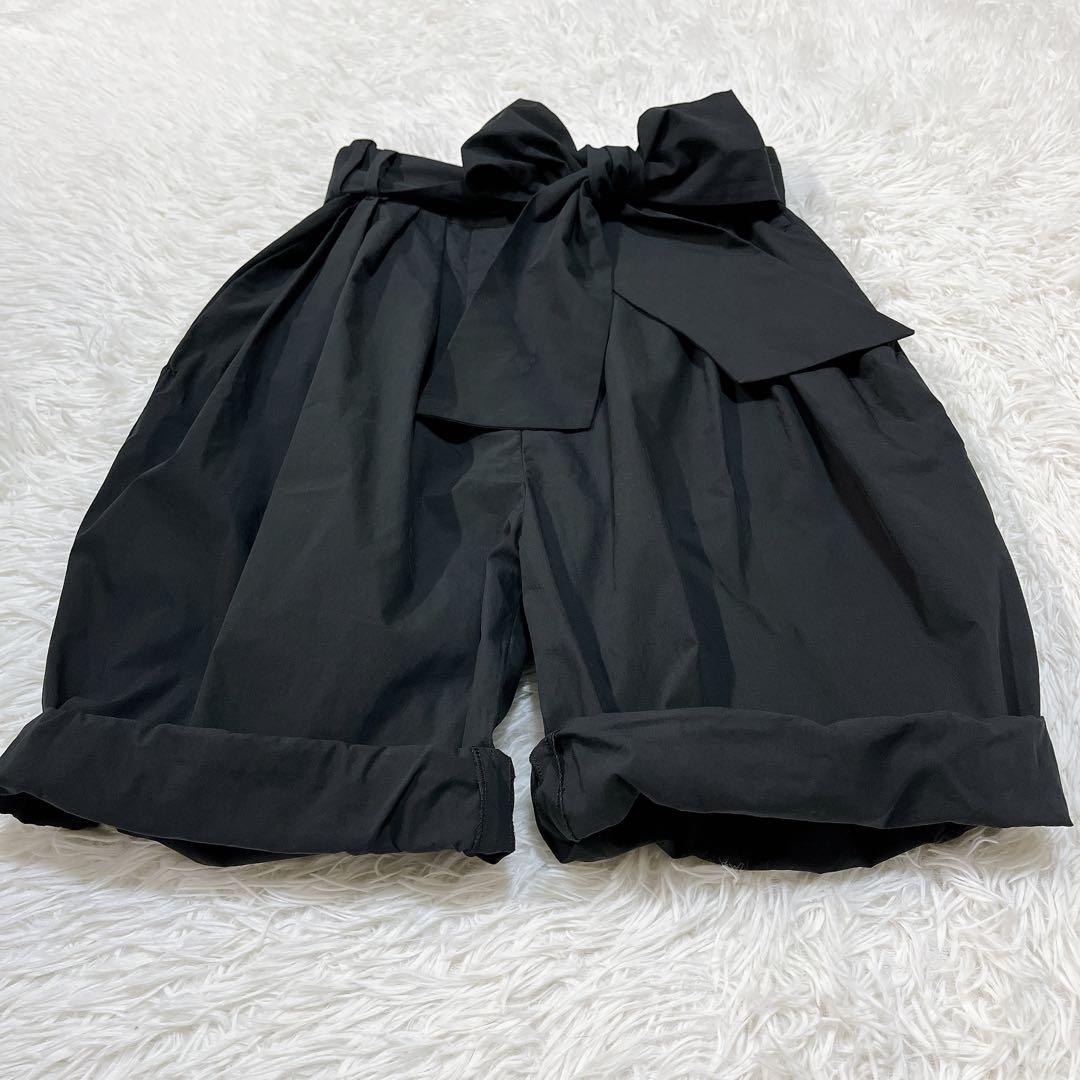 【希少・新品タグ付未使用品】MIU MIU ショートパンツ リボン ポプリン