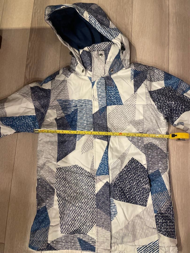 オンヨネ ONYONE Lサイズ レディーススキーウェア上下セット 【未使用】