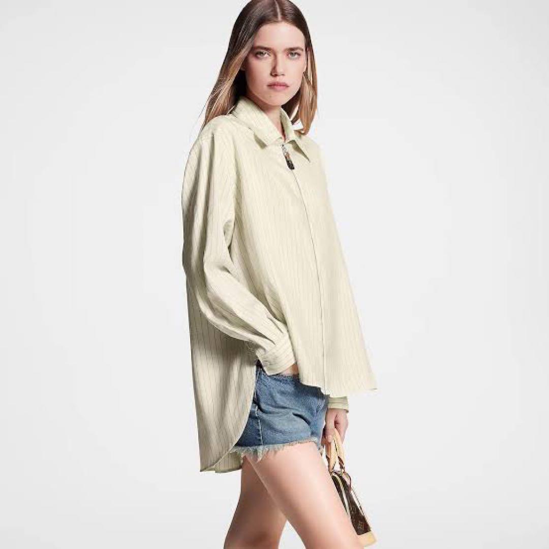 広瀬すず着用 Louis Vuitton ピンストライプシャツ