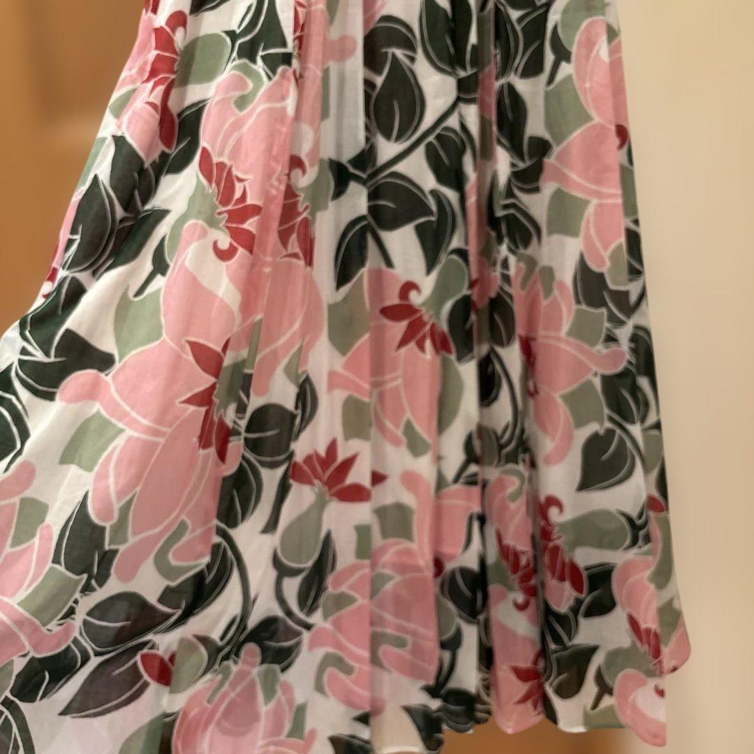 ✨新品タグ付き未使用✨MAX&Co. 花柄キャミマキシ丈ワンピース サイズ40