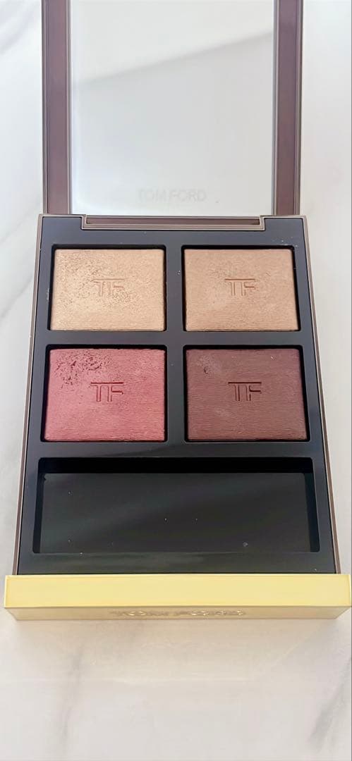 【使用回数1回】TOM FORD アイカラークォード　ハネムーン