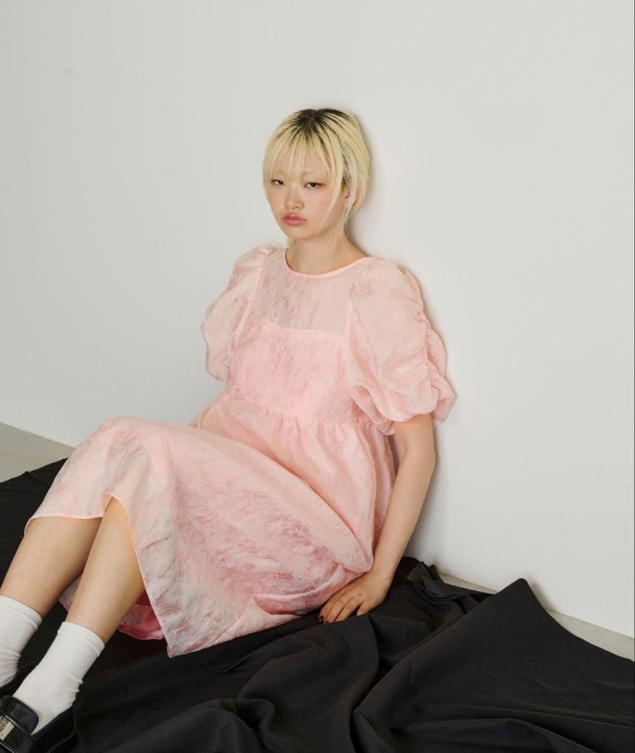 【ANDRESD】バブルスリーブジャガードドレス　ピンク（Sサイズ〕