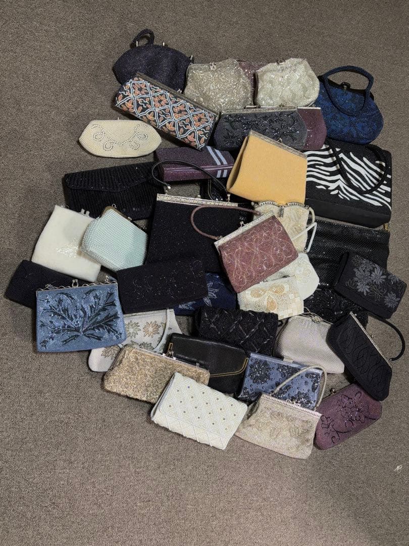 ビーズバック　まとめ売り　37点ほど　パーティーバック　昭和レトロ　大量セット