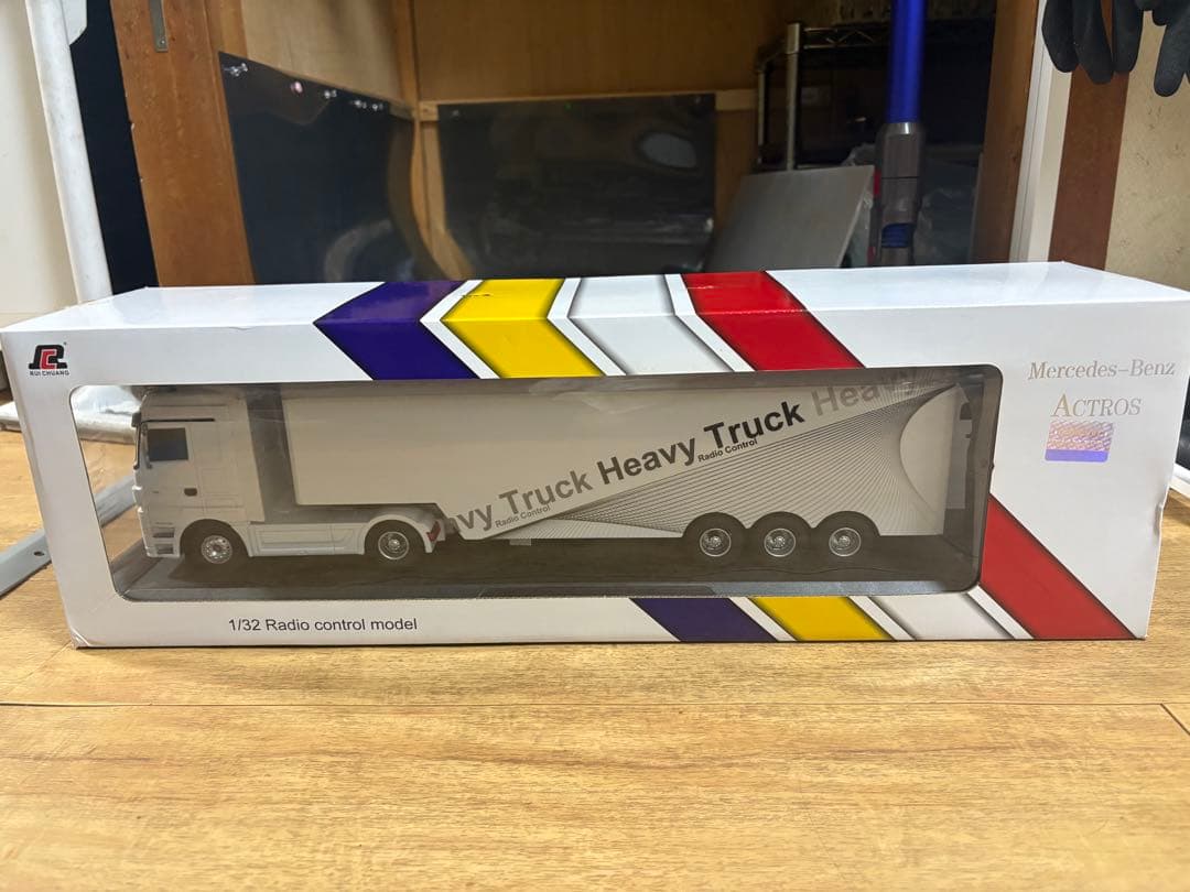 1:32 メルセデス ベンツ アクトロス トレーラー ラジコン