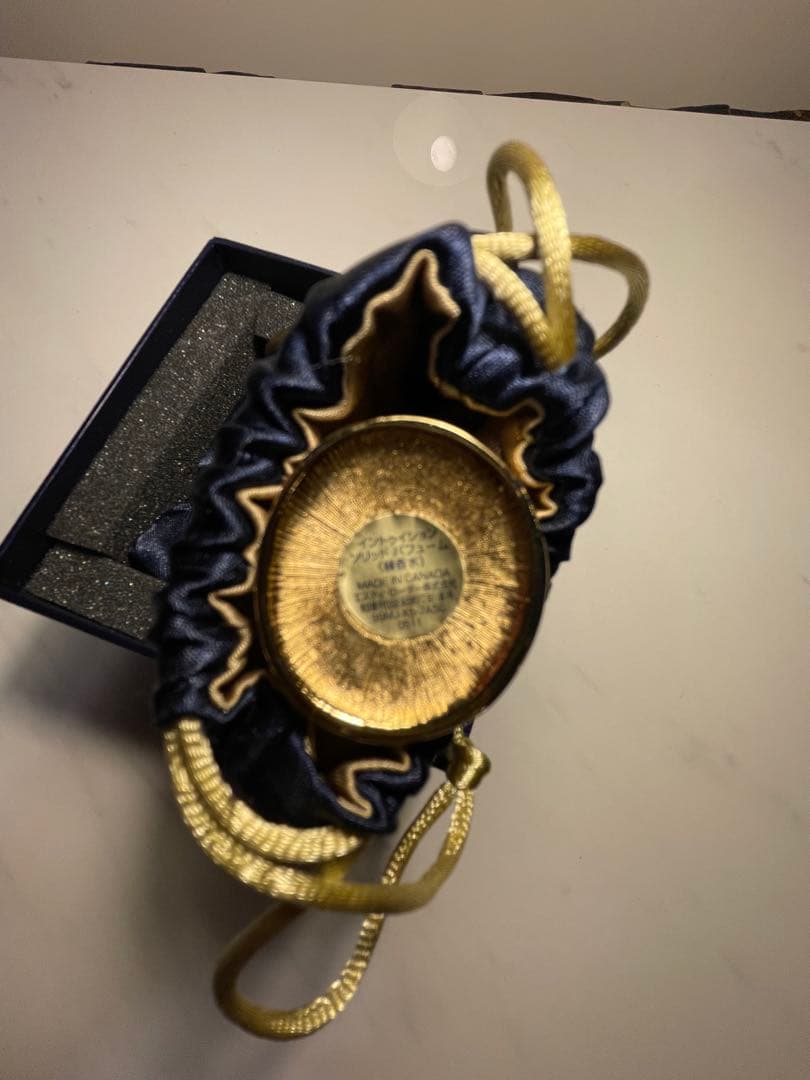 希少・美品ESTEE LAUDER2005 インテュイション ラッキーランタン