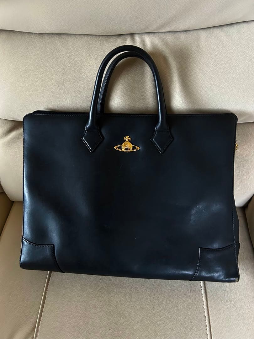 ヴィヴィアンウエストウッド　バッグ　プレーン