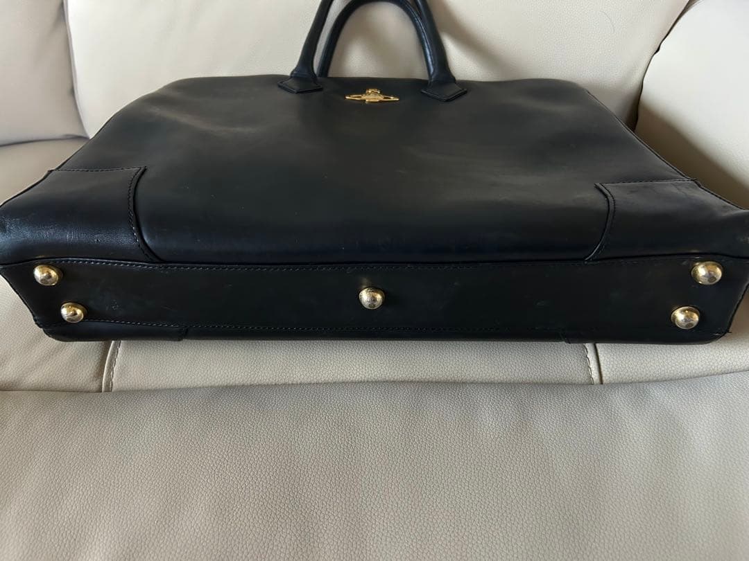 ヴィヴィアンウエストウッド　バッグ　プレーン