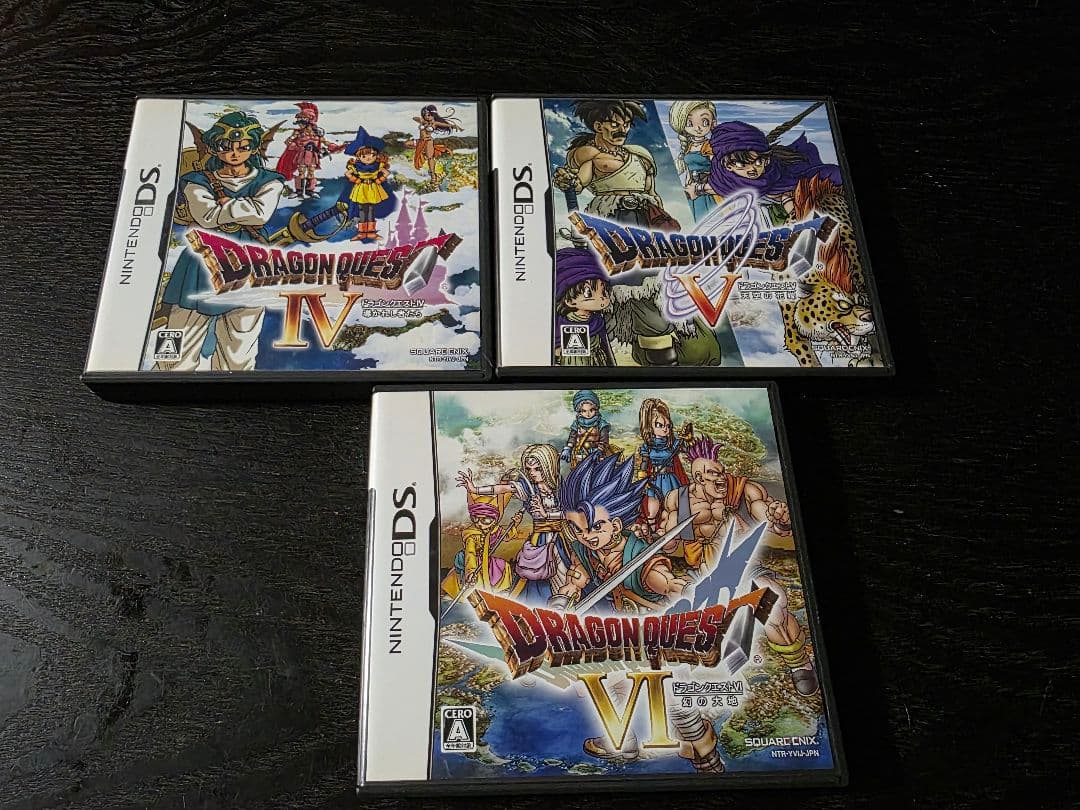 DS ドラゴンクエストⅣ、Ⅴ、Ⅵ3本セット　箱説明書特典カード付き