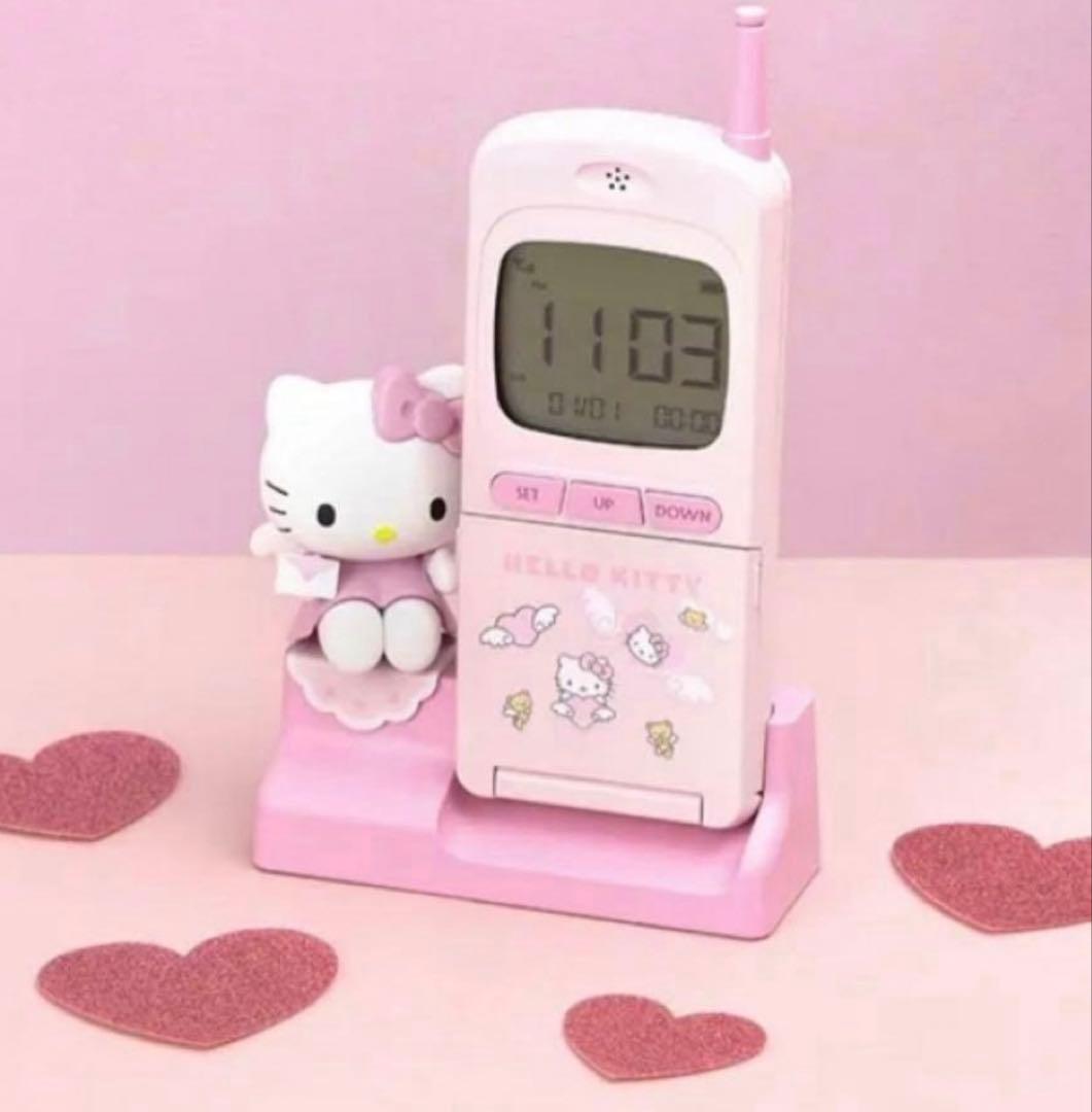 未使用　ハローキティ　レトロ時計　ガラケー