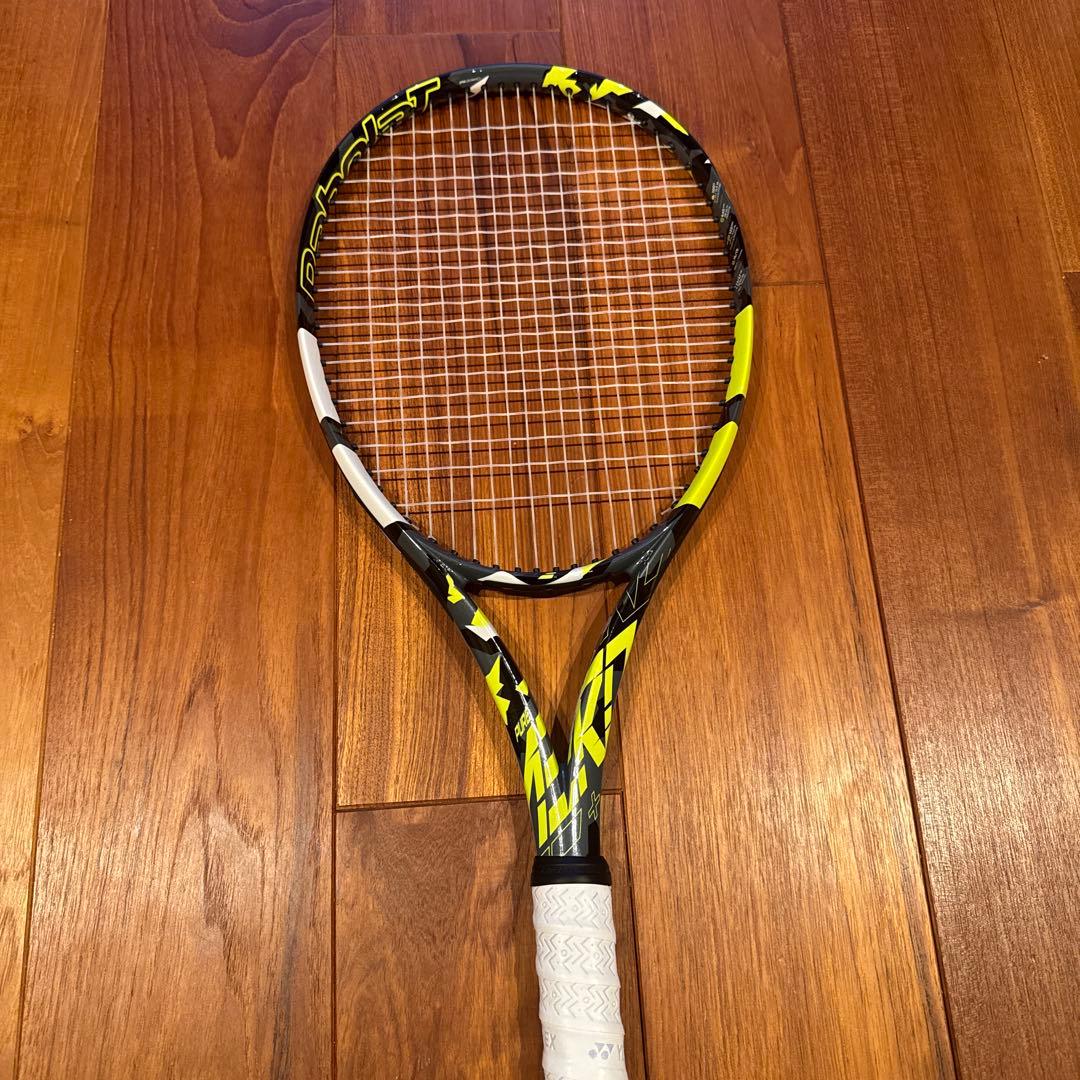美品　バボラ　pureaeroプラスg2 ピュアアエロプラス　ラケット