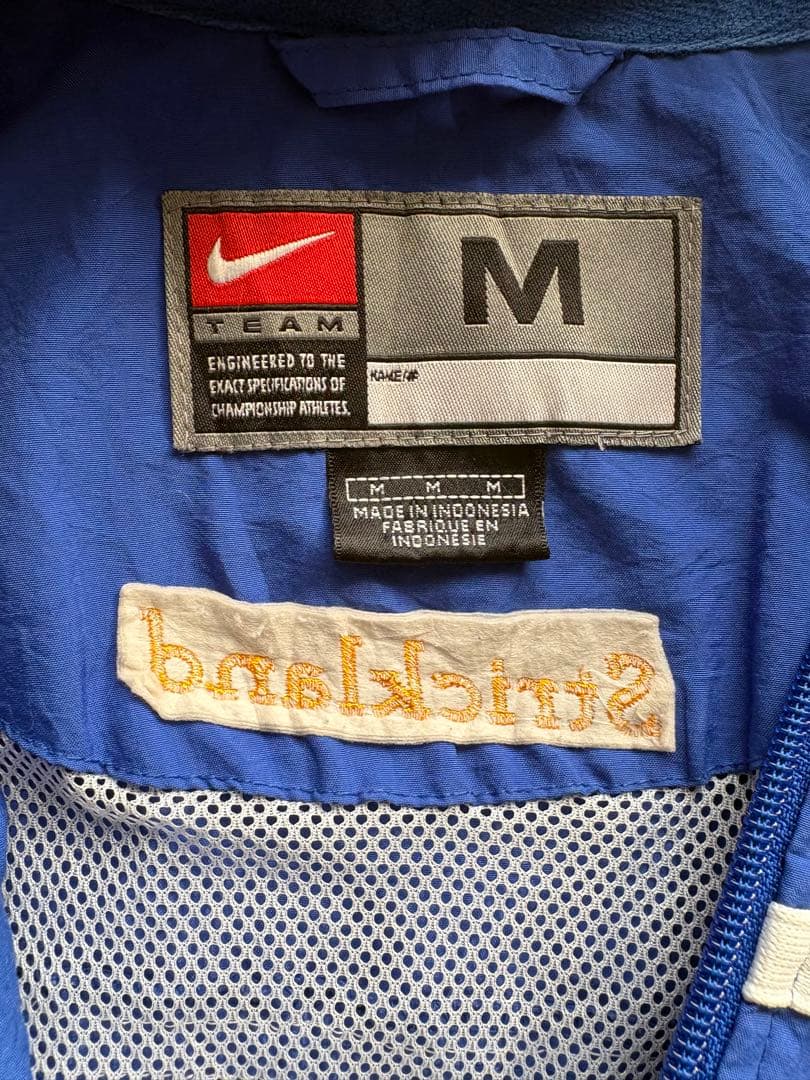 H*t様 Nike ナイロンジャケット 青 Strickland刺繍 90s 0
