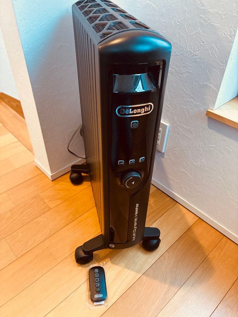 新品リモコン付き！デロンギ マルチダイナミックヒーター MDHU15-PB