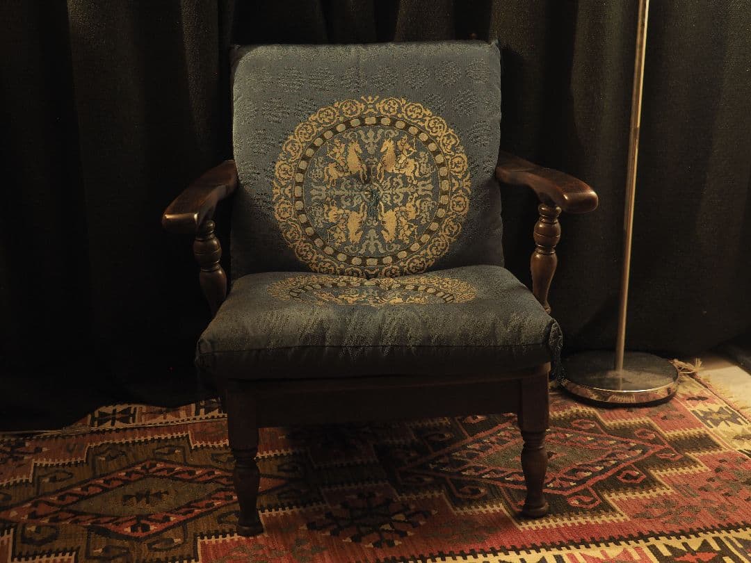 【値引中】“飛騨産業”キツツキアーム1pソファA