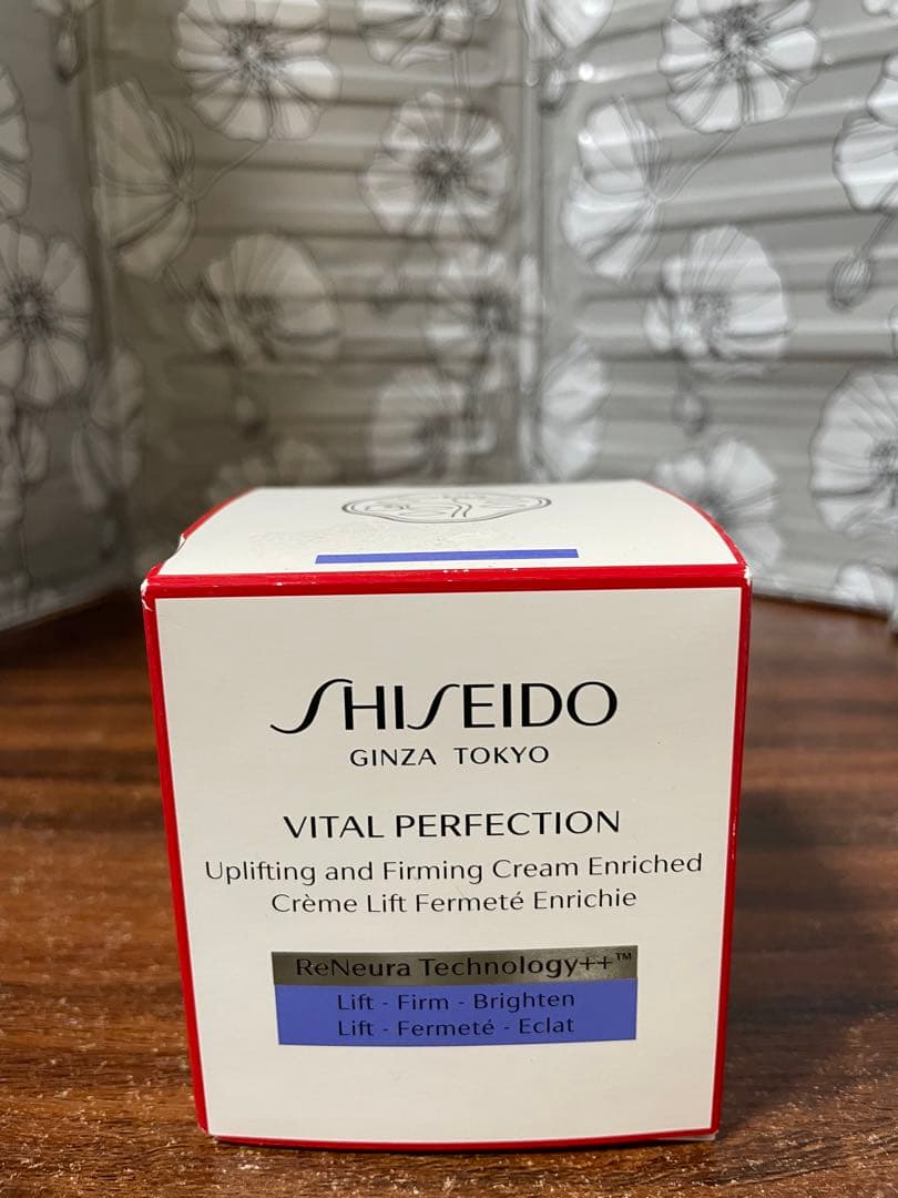 新品未開封バイタルファーフェクション　UL ファーミング　クリーム　エンリッチド