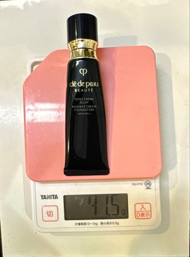 クレドポーボーテ　タンクレーム　エクラn ピンクオークル10