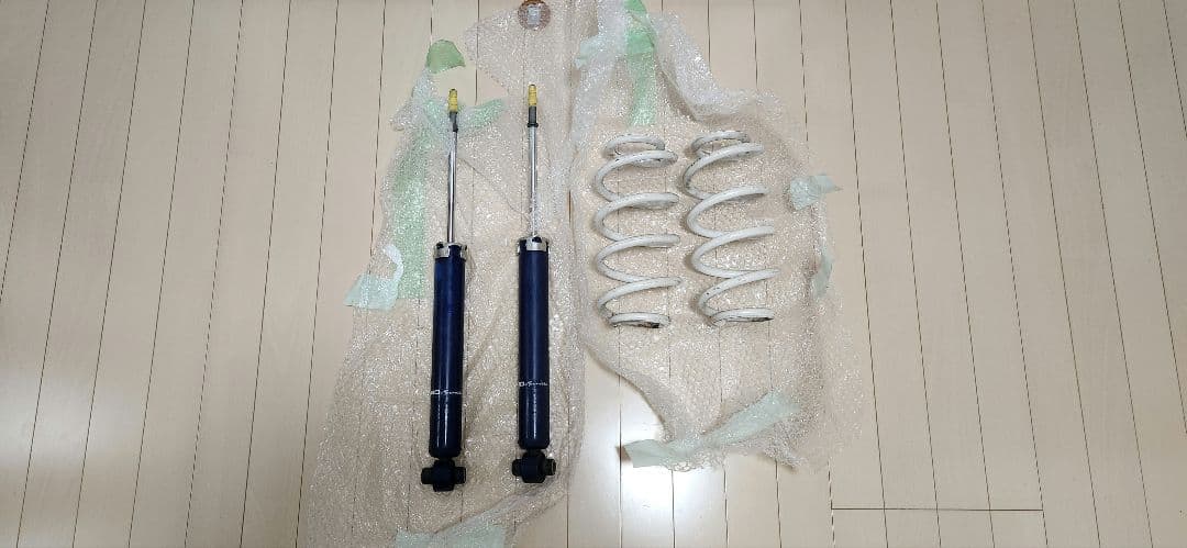 プリウスα　TRD Sportivo　サスペンション一式