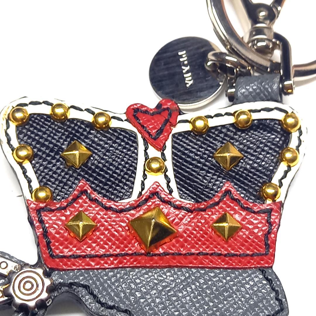 七緒様プラダ スカル ガイコツ ドクロ 王冠 キーリング キーホルダー レザー
