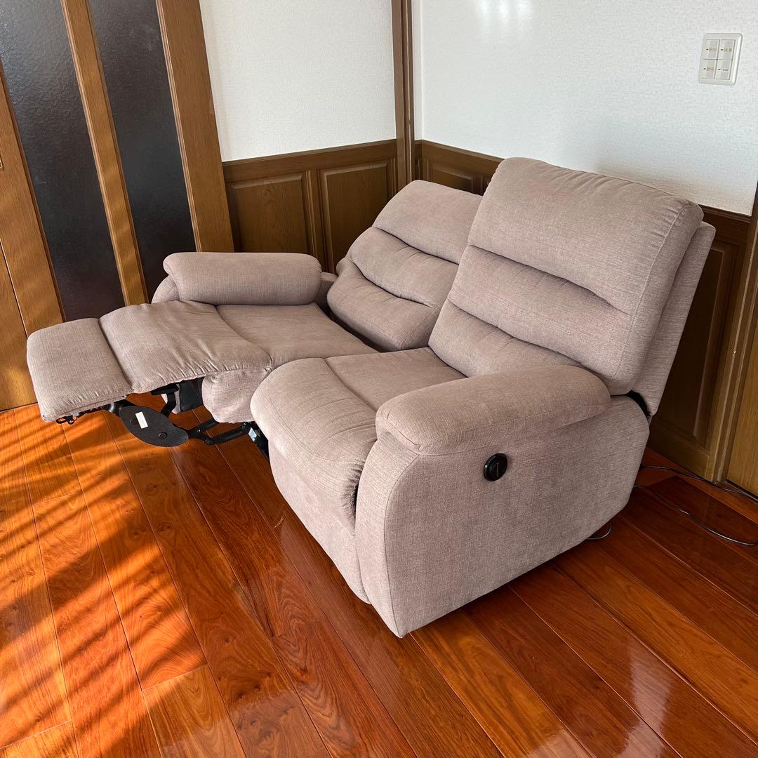 【引き取り限定　茨城県藤代駅】　ニトリ　電動　二人掛けソファー　ビリーバー3