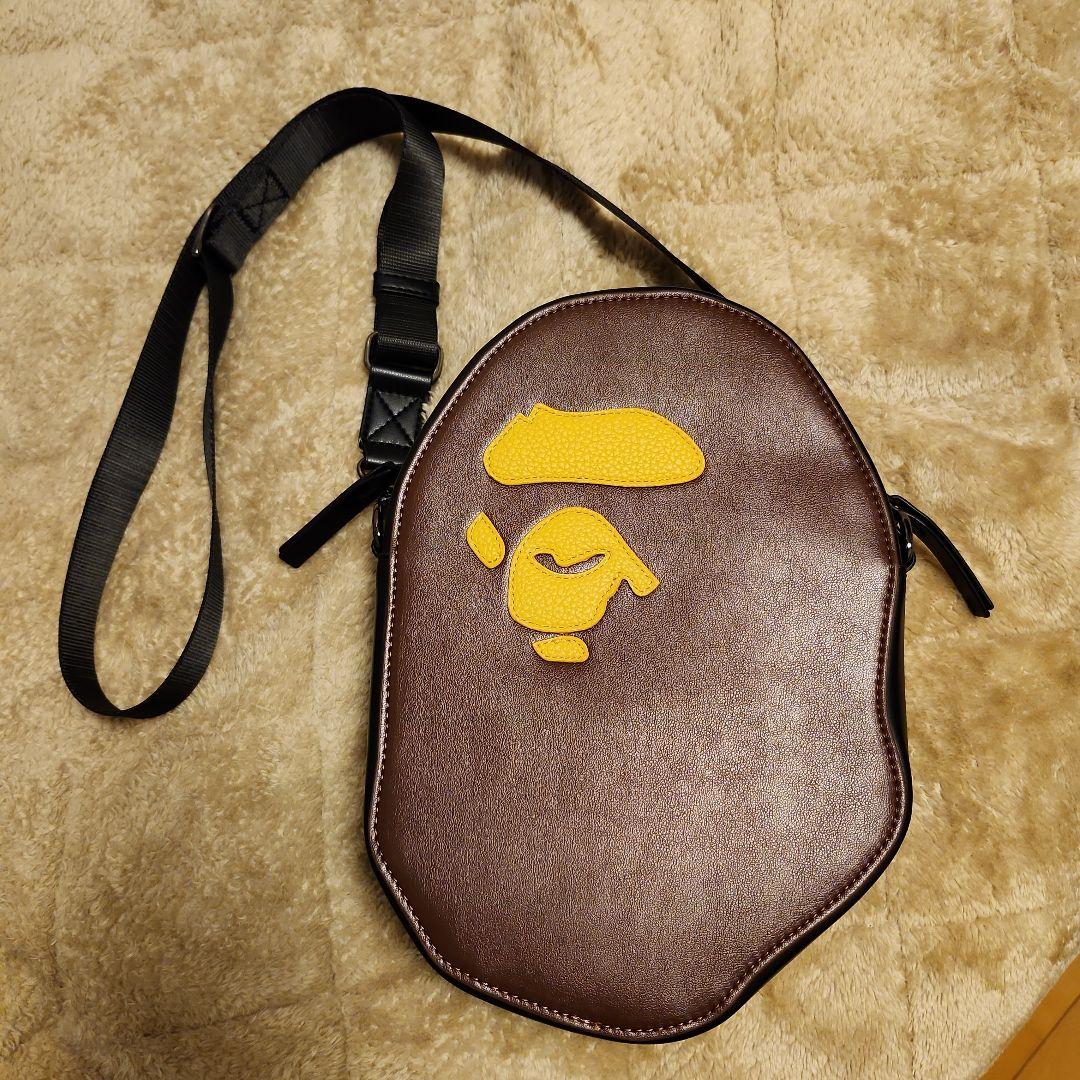 A BATHING APE　ショルダーバッグ