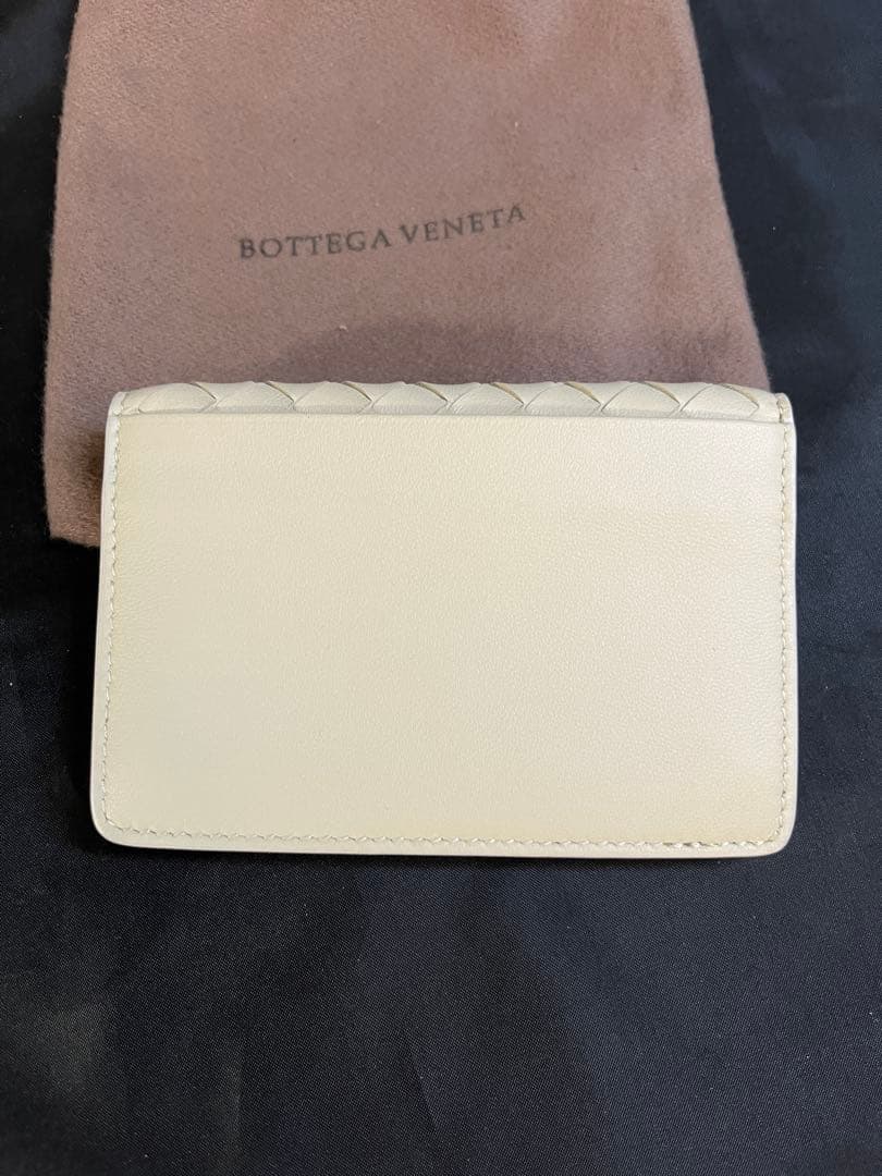 BottegaVeneta ボッテガヴェネタ カードケース　名刺入れ ホワイト系