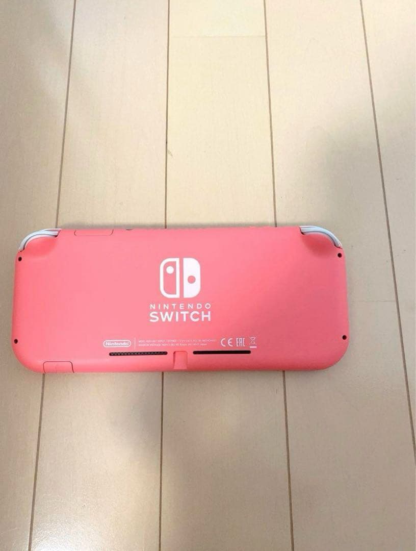 Nintendo Switch Lite コーラルピンク＆箱 アダプター、ケース